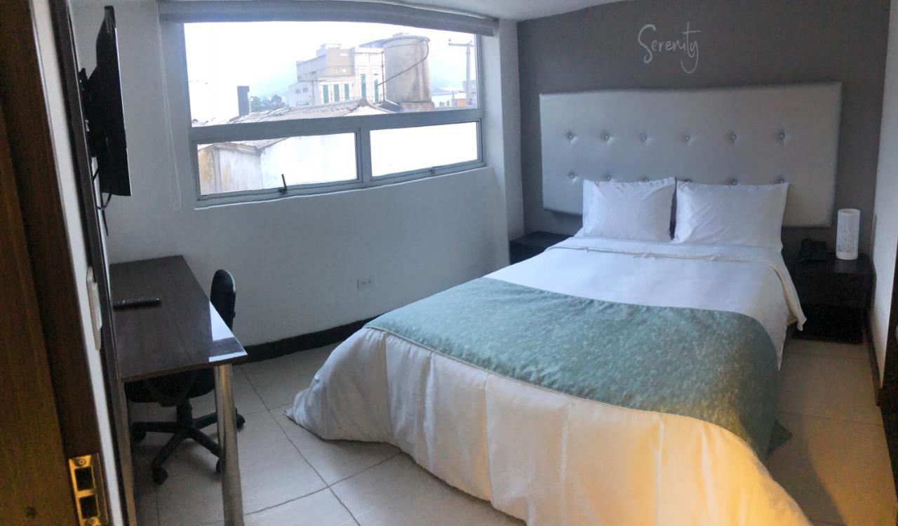 Hotel Serenity Corferias Bogotá Dış mekan fotoğraf